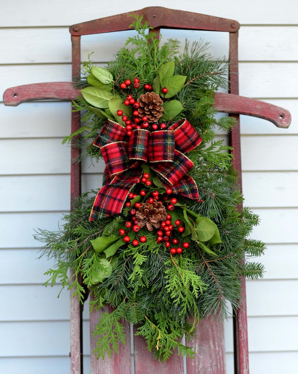 Vermont Designer Wreaths | 39 Hitchcock Dr, Newport, VT 05855, USA | Phone: (802) 673-6794