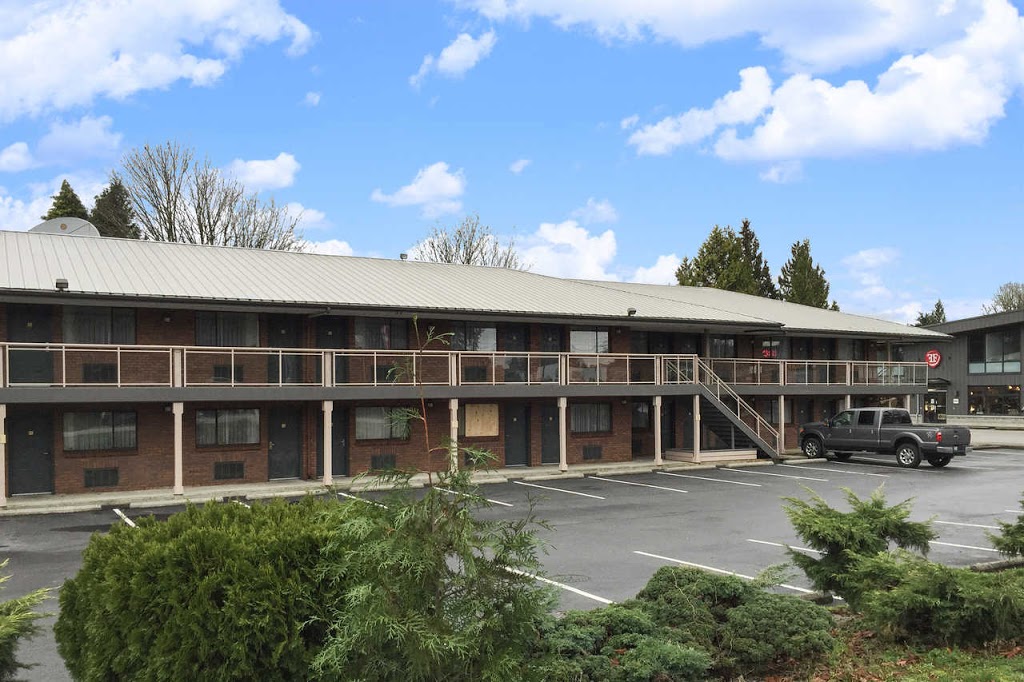 Econo Lodge | 21735 Lougheed Hwy, Maple Ridge, BC V2X 2S2, Canada | Phone: (604) 463-5111