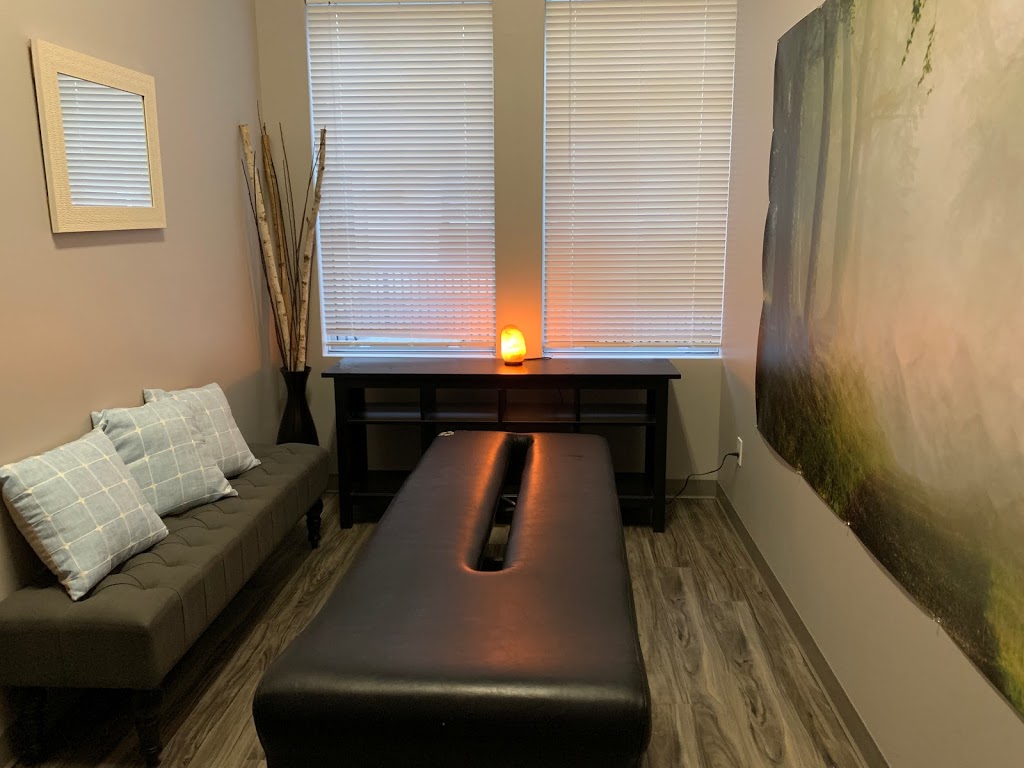 Discovery Massage & Wellness | 10 Discovery Ridge Hill SW #930, Calgary, AB T3H 5X2, Canada | Phone: (403) 454-3472