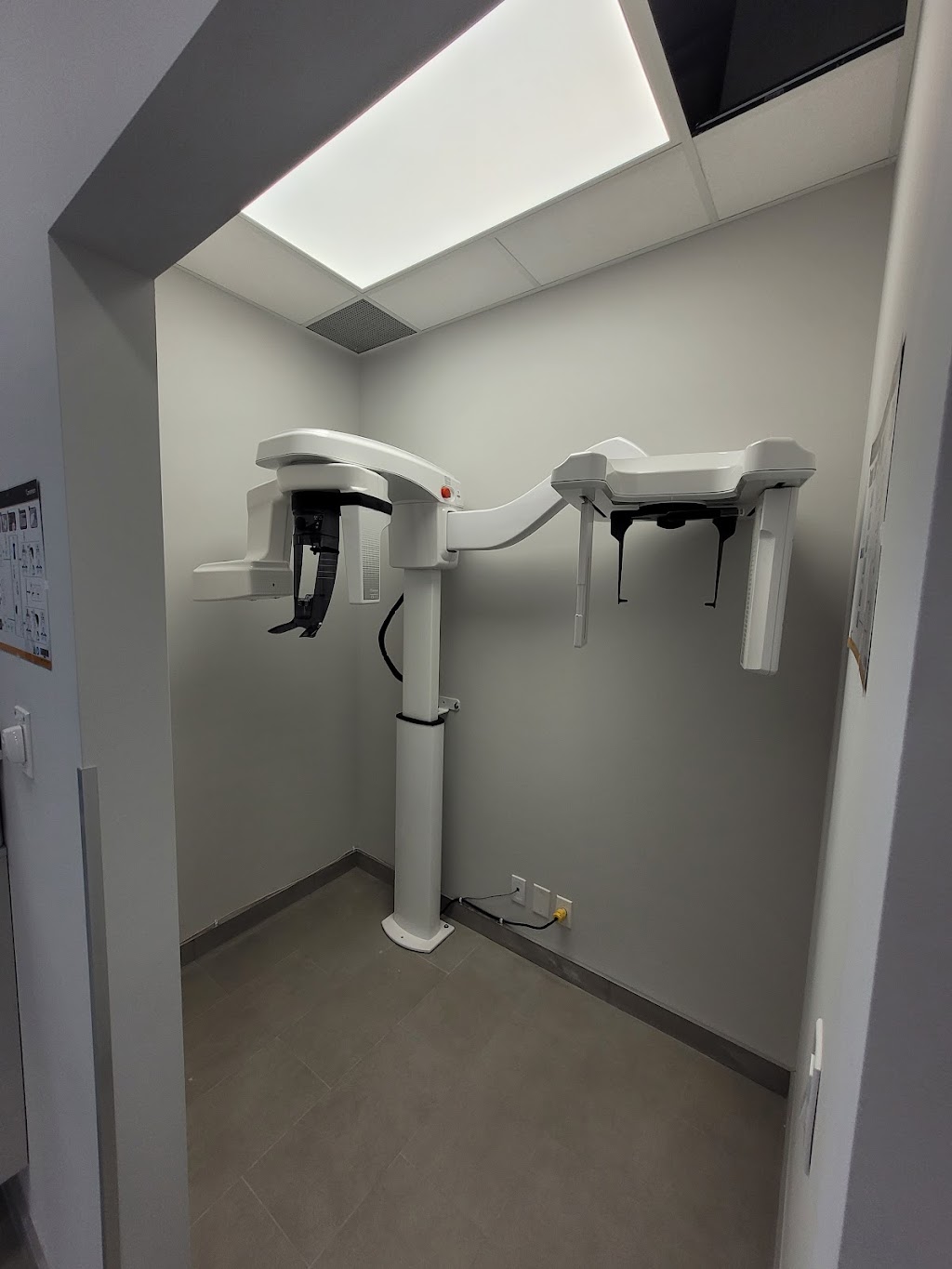Bellesmile Dentistry | 199 Bell Blvd, Belleville, ON K8P 5B8, Canada | Phone: (613) 969-8989