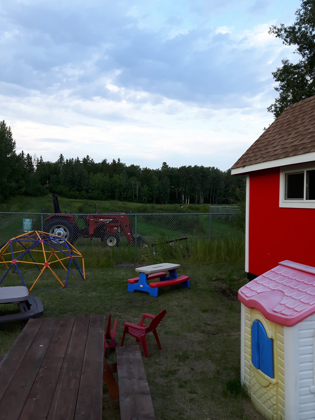 Big Rock Berry Farm | 51310 Range Rd 261 #3, Spruce Grove, AB T7Y 1B5, Canada | Phone: (780) 886-3387