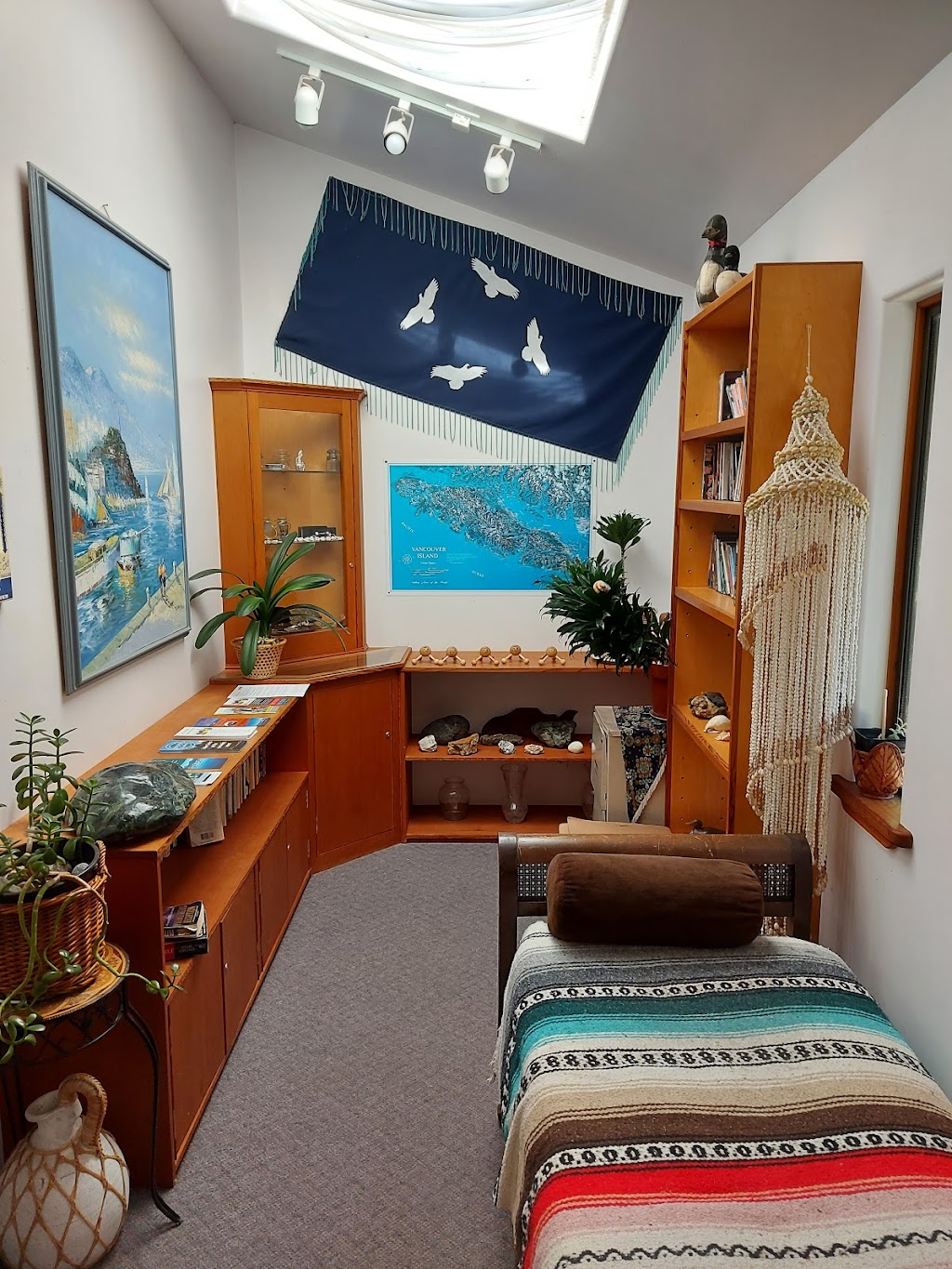 Cortes Island Motel | 1078 Seaford Rd, Mansons Landing, BC V0P 1K0, Canada | Phone: (250) 935-6363