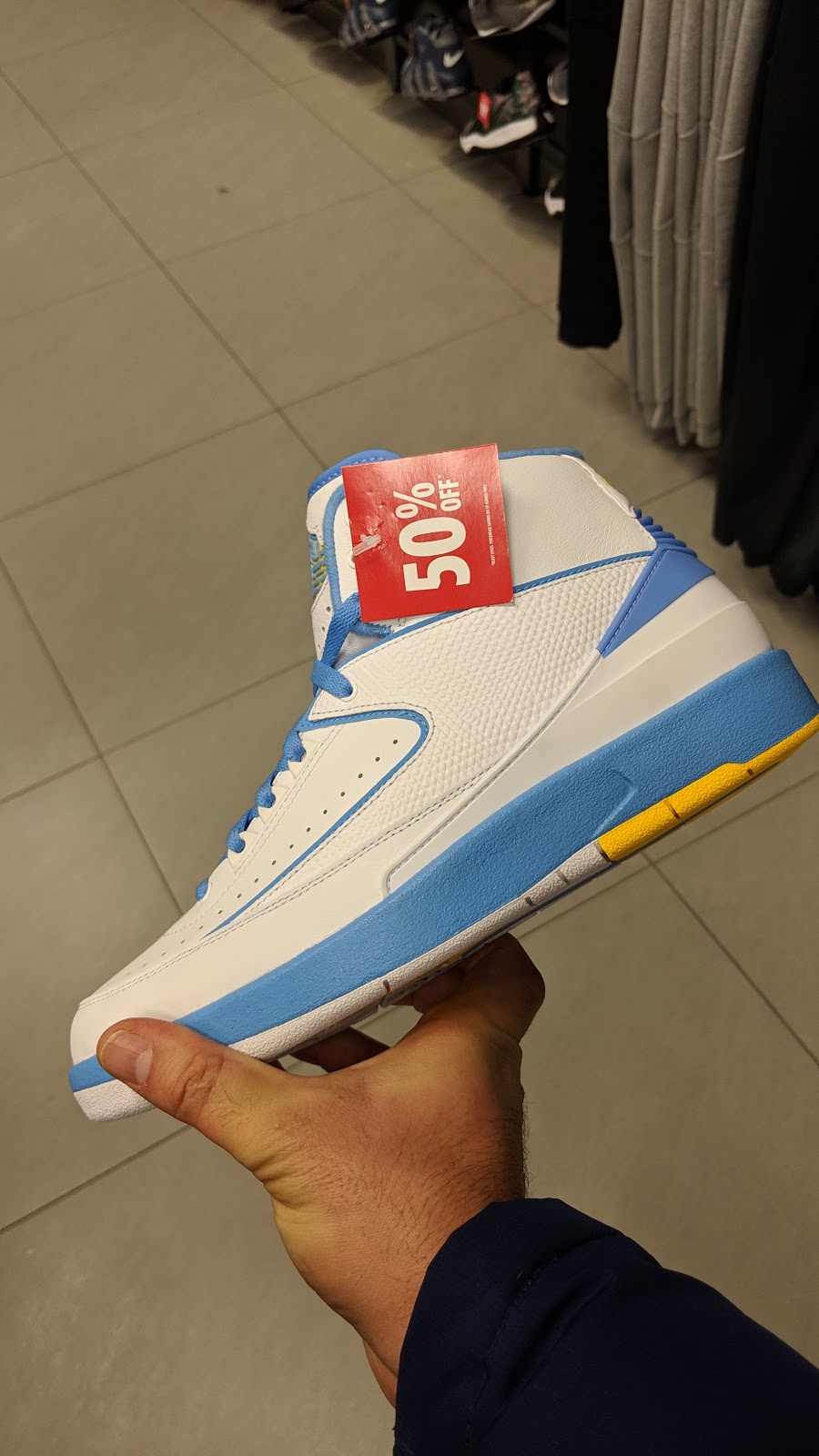 Foot Locker | 1 Promenade Cir, Thornhill, ON L4J 4P8, Canada | Phone: (905) 886-1360