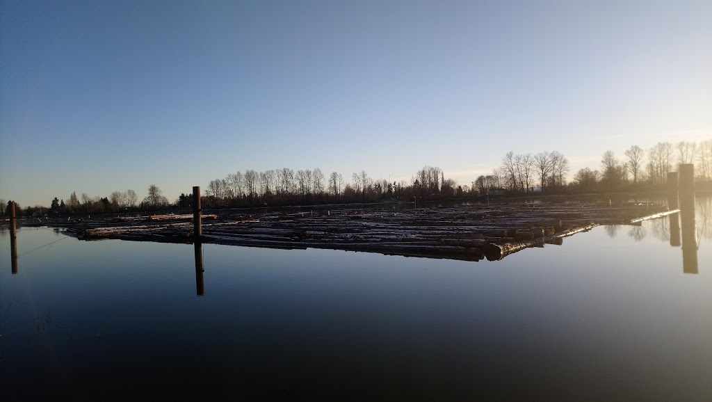 Fraser River Trail - Burnaby Gateway | River District Crossing, Vancouver, BC V5J 5H4, Canada | Phone: (604) 873-7000