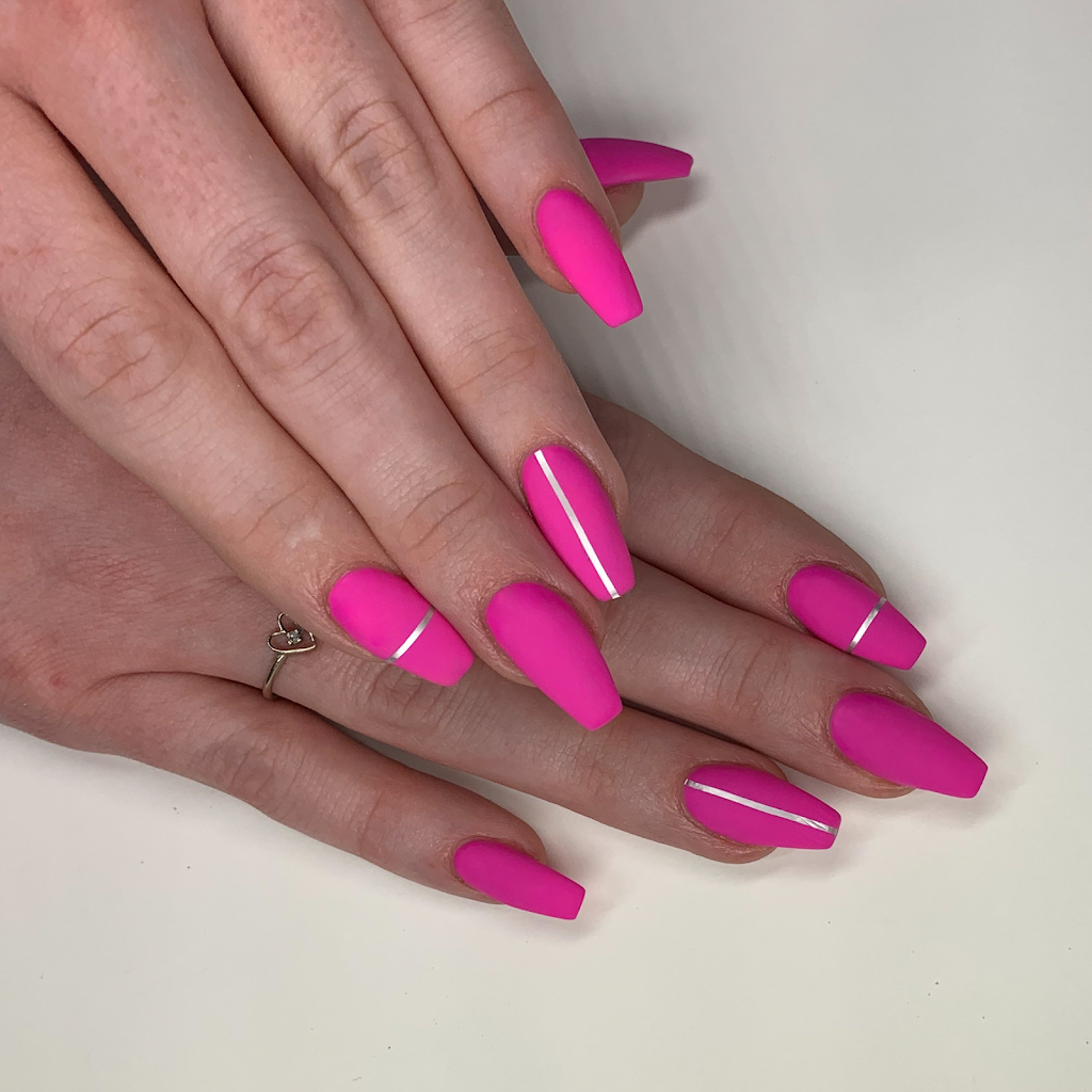 ST Esthetics | 103 A Senick Crescent, Saskatoon, SK S7T 0P4, Canada | Phone: (306) 321-4746