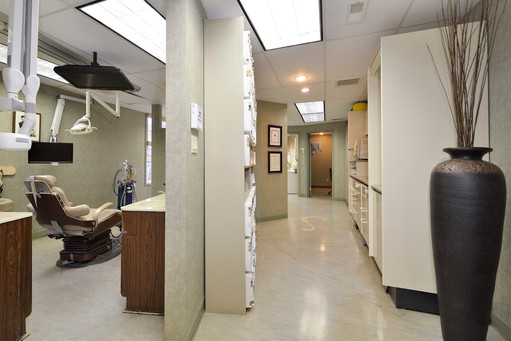 Dawson Dental Lucknow | 693 Havelock St, Lucknow, ON N0G 2H0, Canada | Phone: (519) 528-2621