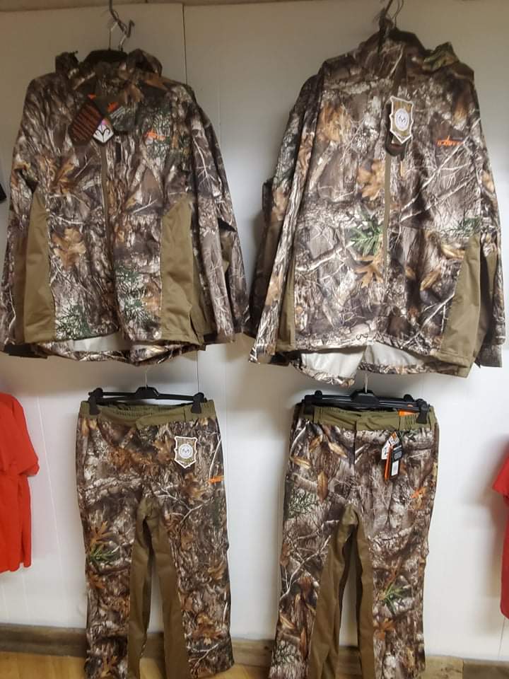 Saint T Apparel | 55 Talbot St E, Aylmer, ON N5H 1H3, Canada | Phone: (647) 677-8233