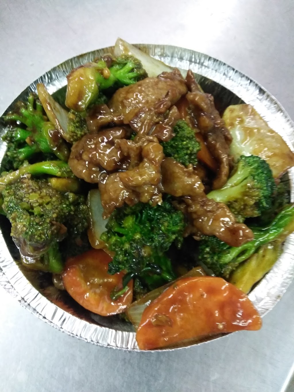 Oriental House | 554A Northmount Dr NW, Calgary, AB T2K 3J2, Canada | Phone: (403) 262-9530