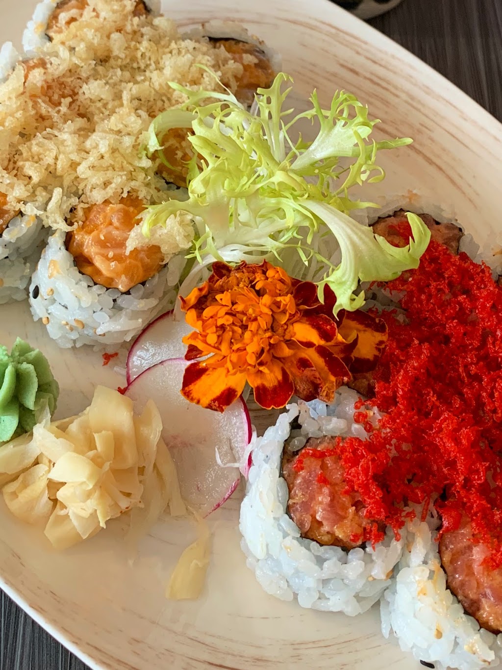 Tokami sushi | 3858 Bloor St W, Etobicoke, ON M9B 1L1, Canada | Phone: (647) 350-2288