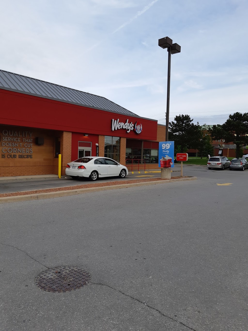Wendys | 2908 Ellesmere Rd, Scarborough, ON M1E 4B8, Canada | Phone: (416) 208-9902