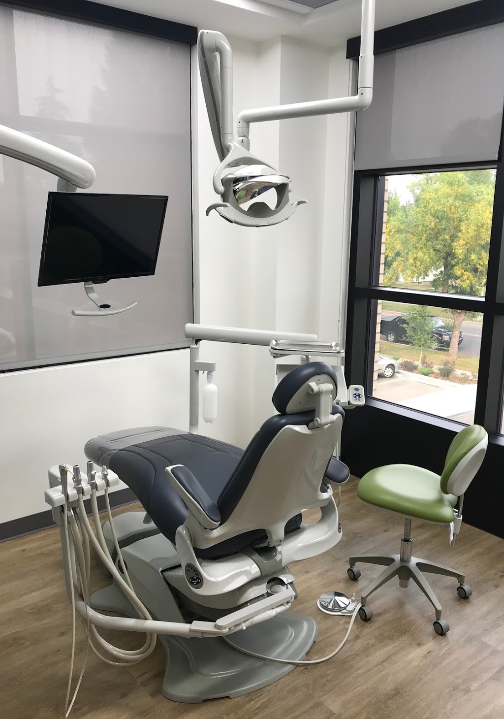 Fairmount Dental | 9825 Fairmount Dr SE #205, Calgary, AB T2J 0R9, Canada | Phone: (403) 454-0054
