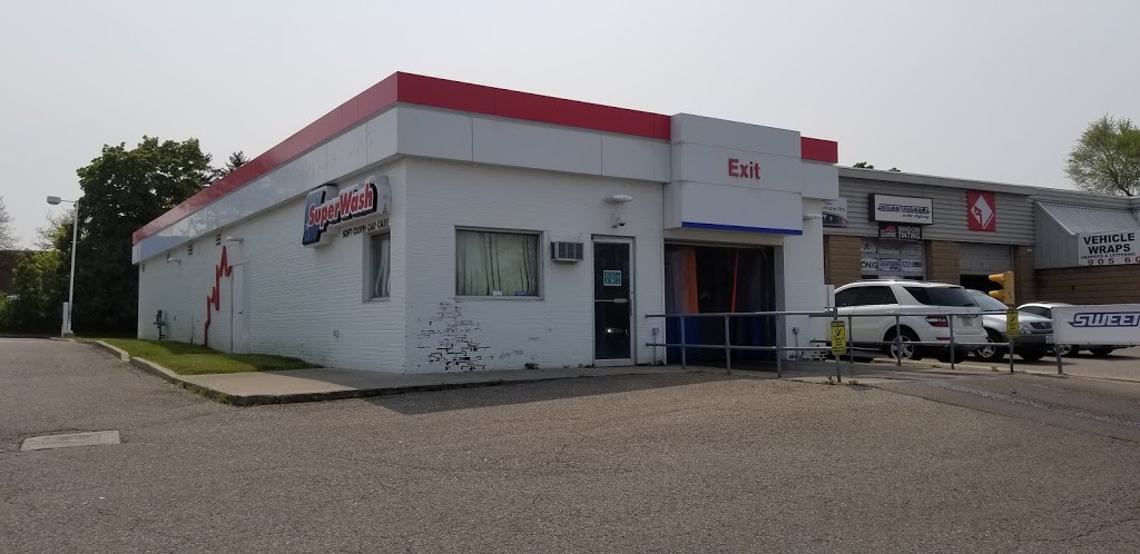 Petro-Canada & Car Wash | 2125 Dundas St W, Mississauga, ON L5K 2E2, Canada | Phone: (905) 828-9475
