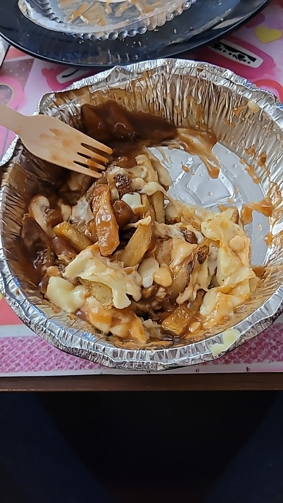 POUTINEVILLE TRENTON | 34 Monogram Pl, Trenton, ON K8V 5P8, Canada | Phone: (613) 955-8814