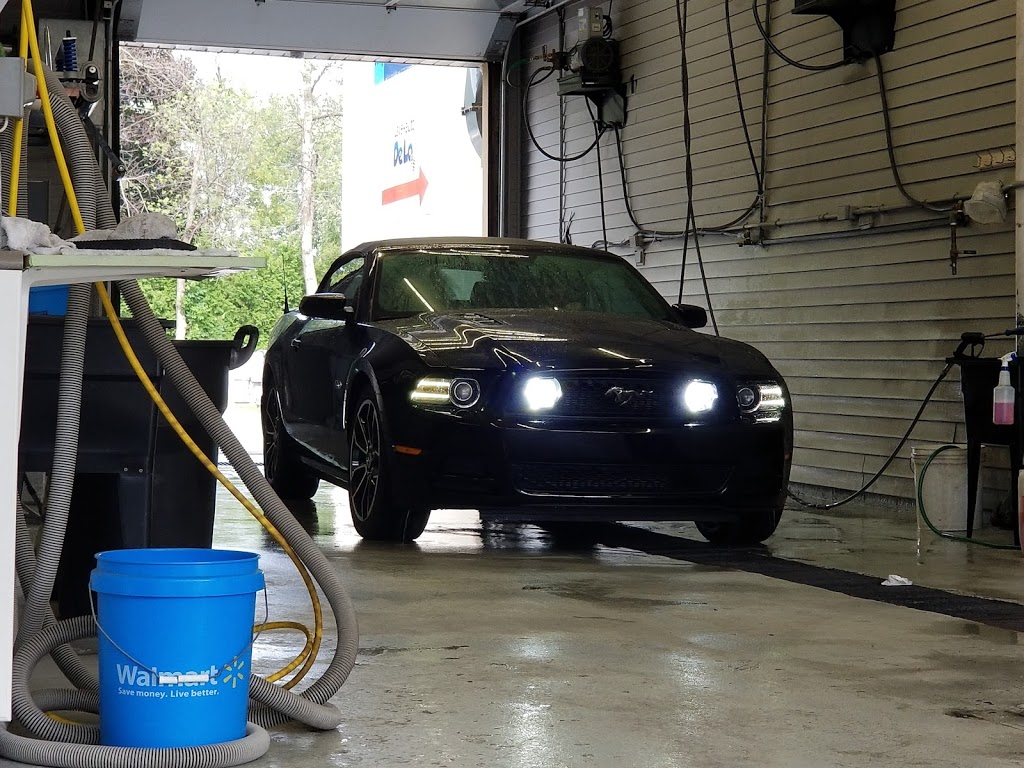 Delo Car Wash | 1743 Boulevard des Laurentides, Laval, QC H7M 2P5, Canada | Phone: (450) 949-1743