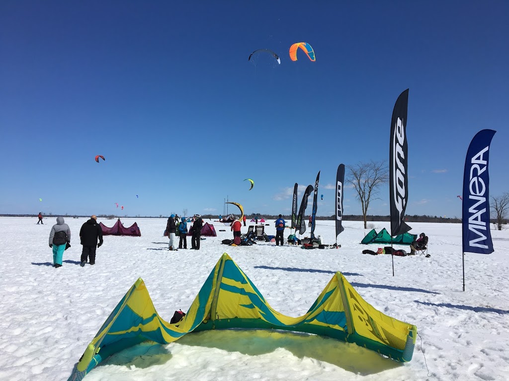 Centre Snowkite SADP | 170-180 Montée Barrette, Sainte-Anne-des-Plaines, QC J0N 1H0, Canada | Phone: (514) 834-5483