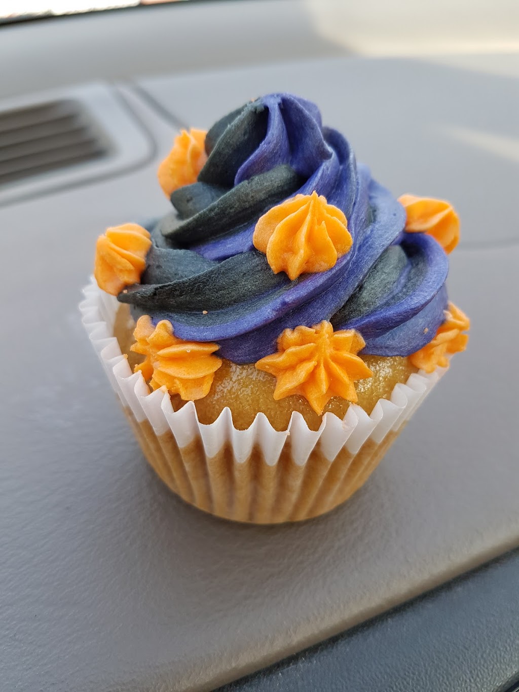 Zenas Gluten Free Bakery | 22346 Dewdney Trunk Rd, Maple Ridge, BC V2X 3J3, Canada | Phone: (604) 477-0774