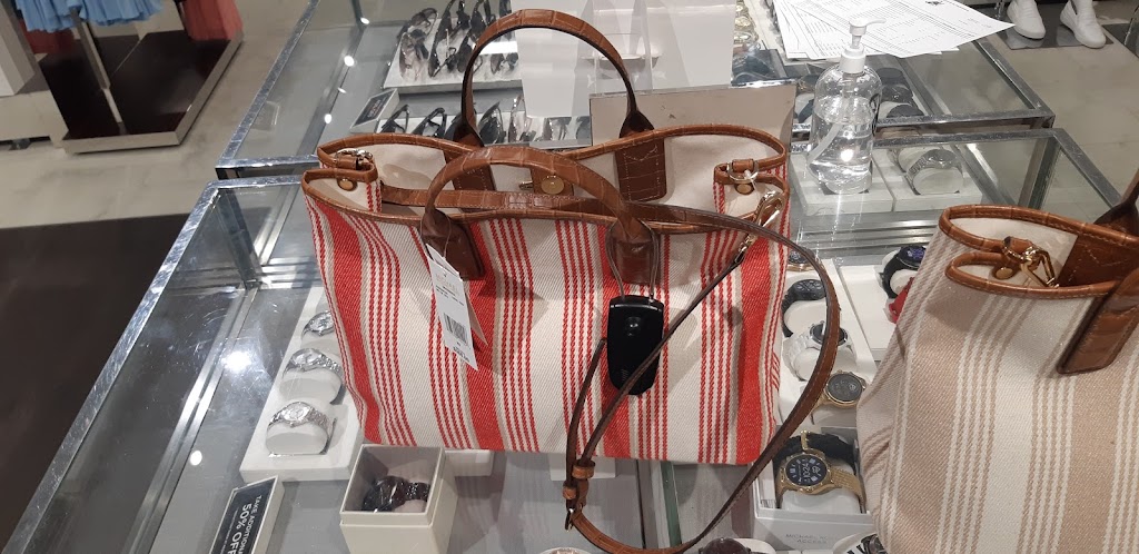 Michael Kors Outlet | 1075-7899 Templeton Station Rd Suite #40-41, Richmond, BC V7B 0B7, Canada | Phone: (604) 248-1440