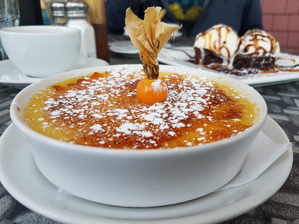 Med Grill Royal Oak | 4512 W Saanich Rd, Victoria, BC V8Z 3G4, Canada | Phone: (250) 727-3444