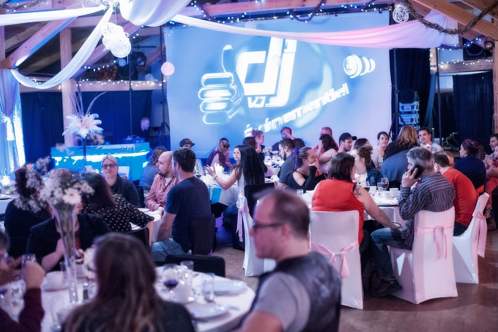 DJ Evenementiel | Route 122, Saint-Cyrille-de-Wendover, QC J1Z 1E4, Canada | Phone: (819) 817-1557