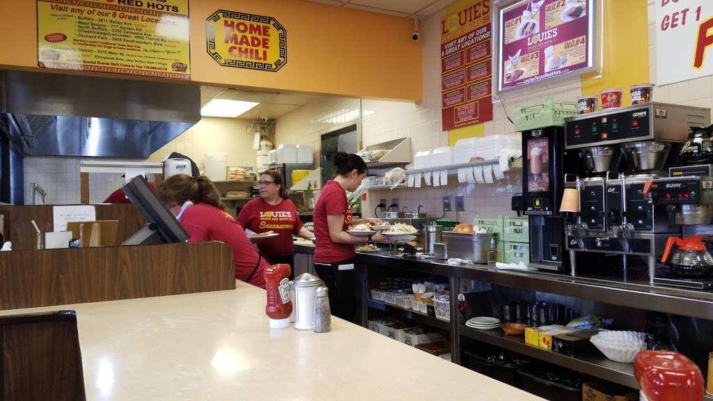 Louies Texas Red Hots | 3905 Southwestern Blvd, Orchard Park, NY 14127, USA | Phone: (716) 648-6200