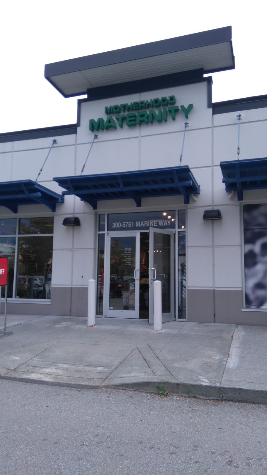 Motherhood Maternity | 5761 Marine Way, Burnaby, BC V5J 0A6, Canada | Phone: (604) 432-6737