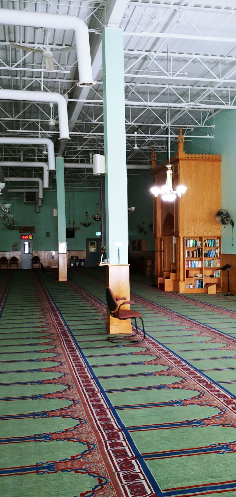 Rexdale Jame Masjid | 127 Westmore Dr unit 107, Etobicoke, ON M9V 3Y6, Canada | Phone: (416) 744-3474