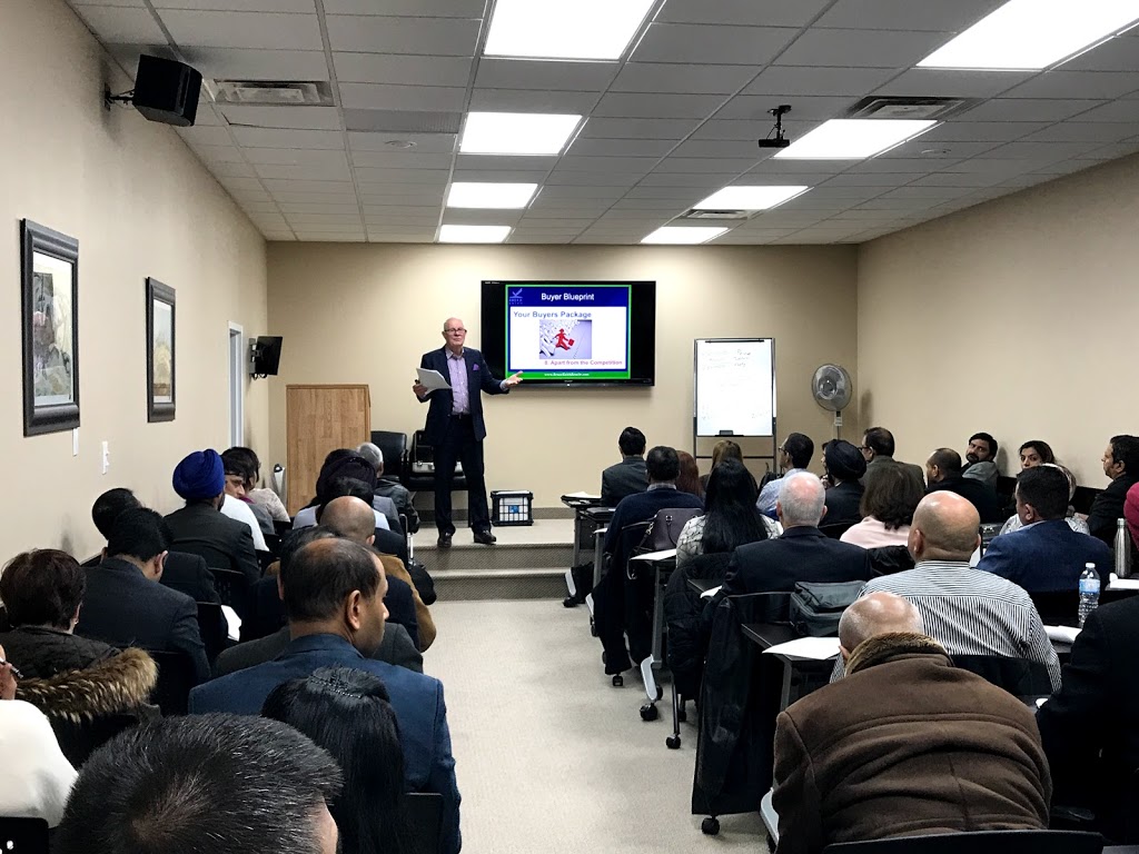 Homelife Miracle Realty Ltd | 821 Bovaird Dr W Unit 35, Brampton, ON L6X 0T9, Canada | Phone: (905) 455-5100