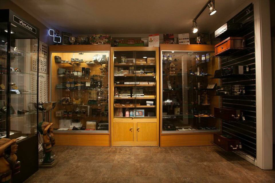 Casa del Humidor | 6411 Rama Rd, Orillia, ON L3V 6H6, Canada | Phone: (705) 325-7777