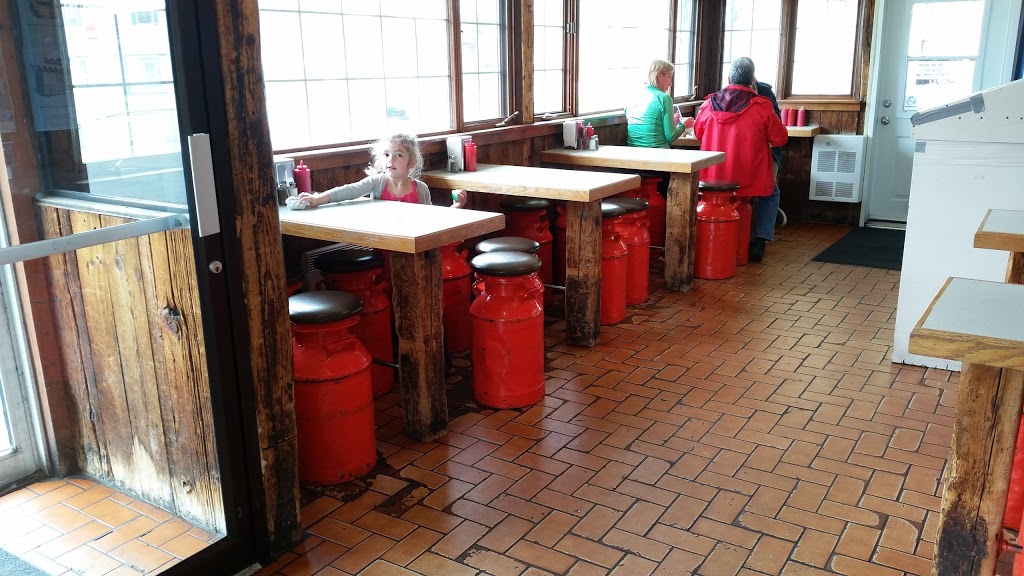 Restaurant Le Bidon | 333 Chemin Larocque, Salaberry-de-Valleyfield, QC J6T 4C1, Canada | Phone: (450) 371-0771