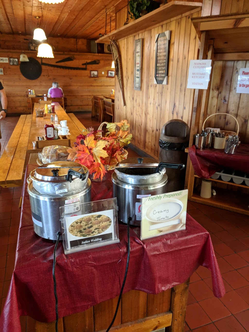 Hungry Bear Restaurant | 20112 ON-69, Alban, ON P0M 1A0, Canada | Phone: (705) 857-2115