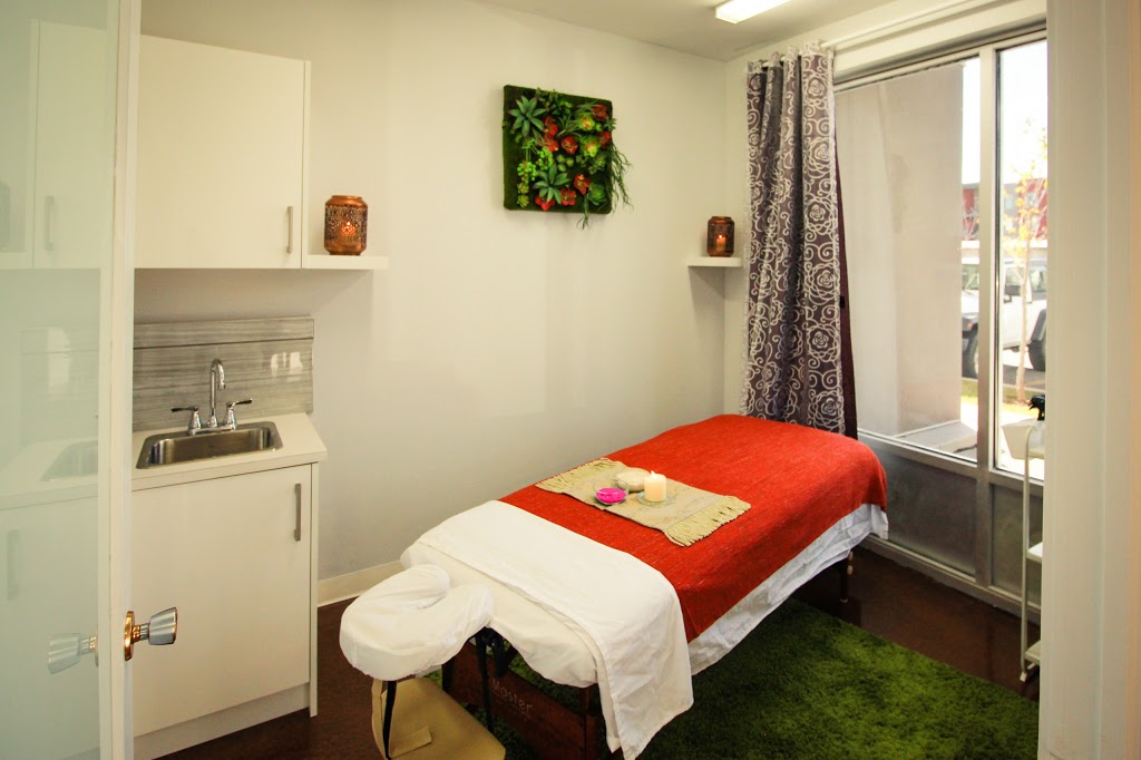 Blossoms Massage & Spa | 403 MacKenzie Way SW #7122, Airdrie, AB T4B 3V7, Canada | Phone: (403) 980-8810