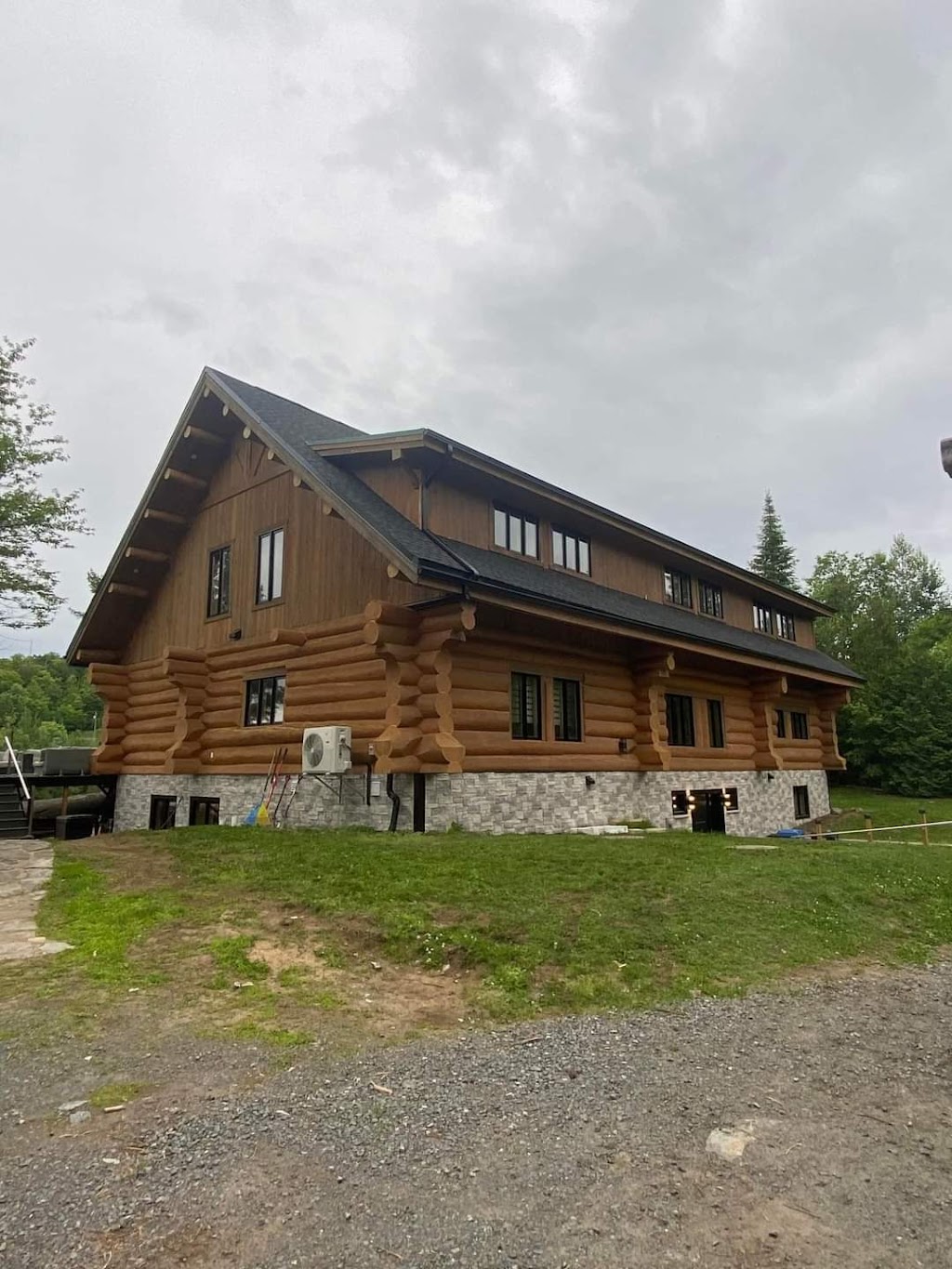 Gouttières David Boucher | 10766 Bd des Forges, Trois-Rivières, QC G9C 1J9, Canada | Phone: (819) 531-4902