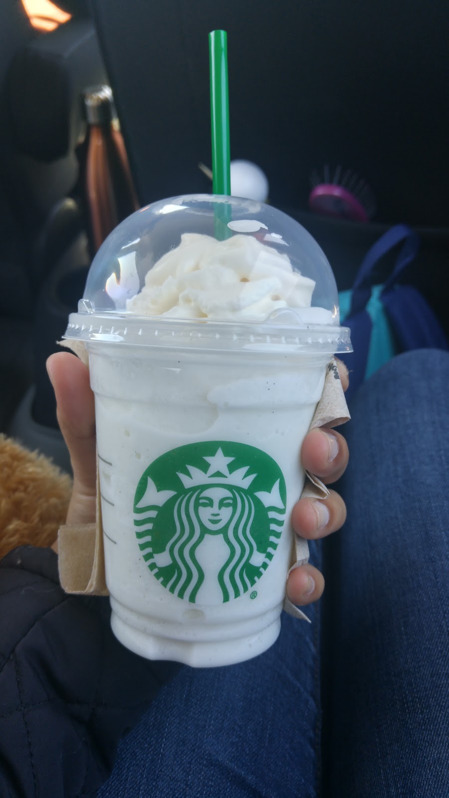 Starbucks | 2151 St Clair Ave W #108, Toronto, ON M6N 4Z5, Canada | Phone: (416) 763-0660