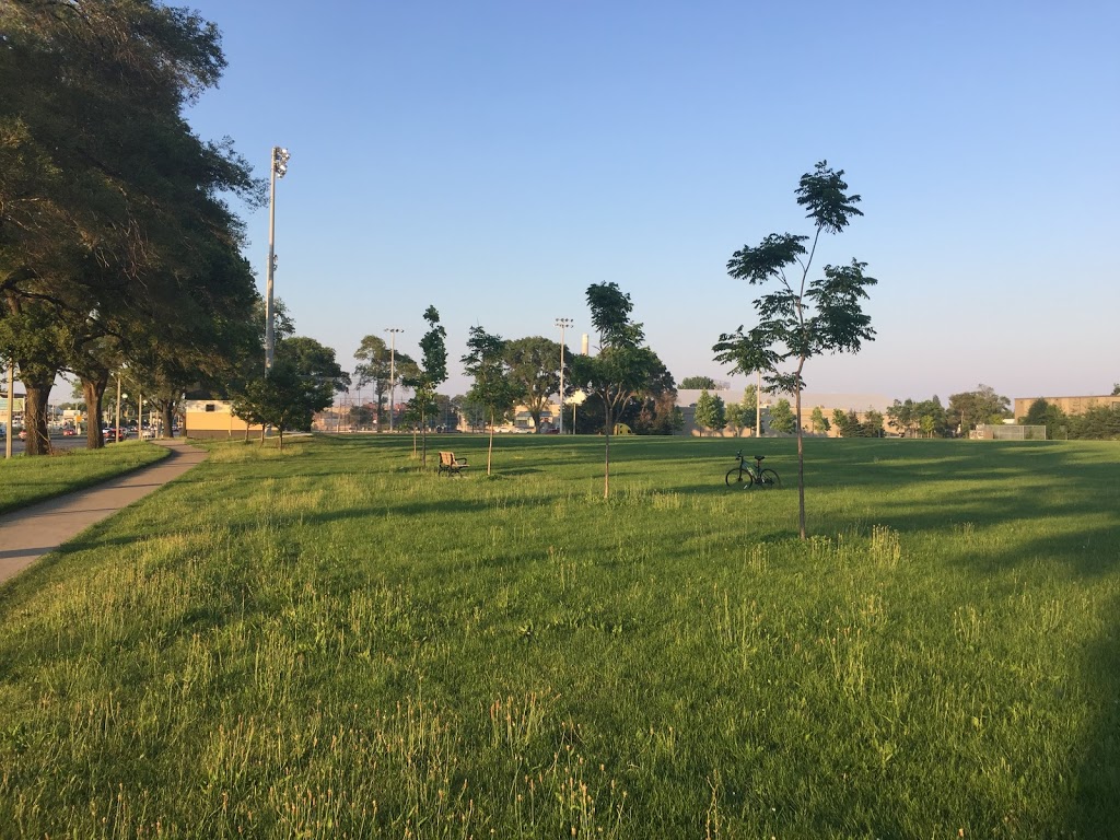 McCleary Park | 755 Lake Shore Blvd E, Toronto, ON M4M 2M8, Canada | Phone: (416) 392-2489
