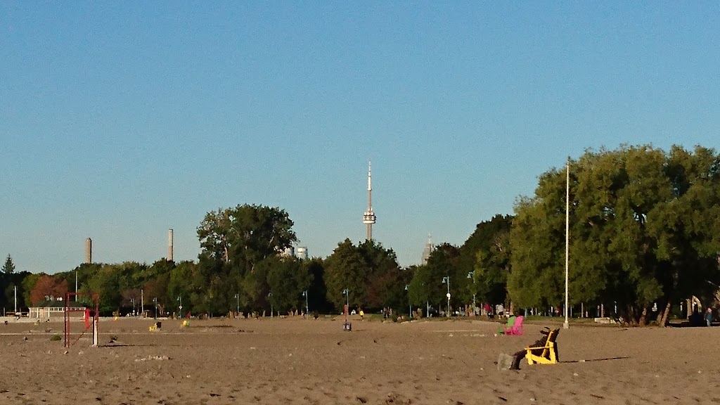 Kew Gardens Tennis Club | 77 Kew Beach Ave, Toronto, ON M4L 1B8, Canada | Phone: (416) 699-1635