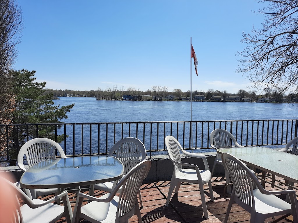 The Royal Canadian Legion | 28 Rue Sainte-Anne, Sainte-Anne-de-Bellevue, QC H9X 1L3, Canada | Phone: (514) 457-9332