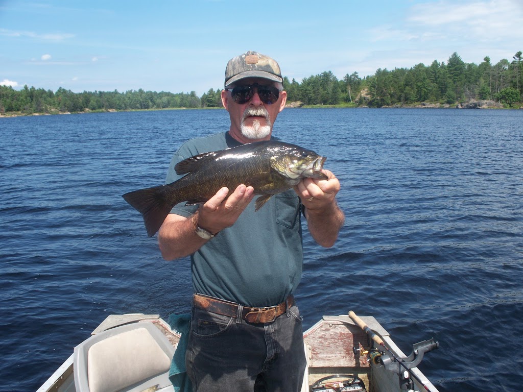 Bears Den Lodge | 2870 J Hartley Bay Rd, Hartley Bay, ON P0M 1A0, Canada | Phone: (705) 857-2757