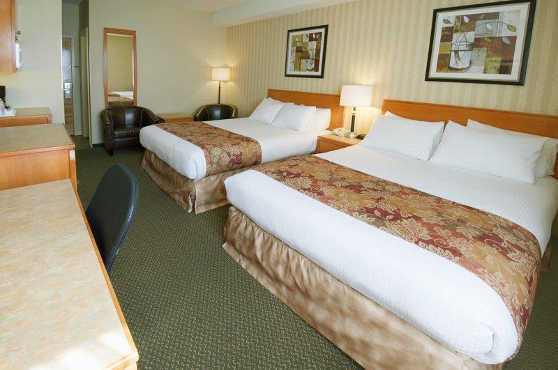 Best Western Peace Arch Inn | 2293 King George Blvd, Surrey, BC V4A 5A4, Canada | Phone: (604) 541-8100