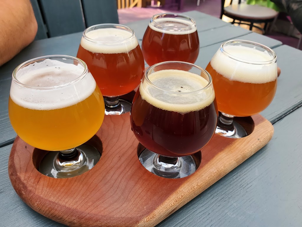 Pub - Microbrasserie Le Baril Roulant | 2434 Rue de lÉglise, Val-David, QC J0T 2N0, Canada | Phone: (888) 540-4840