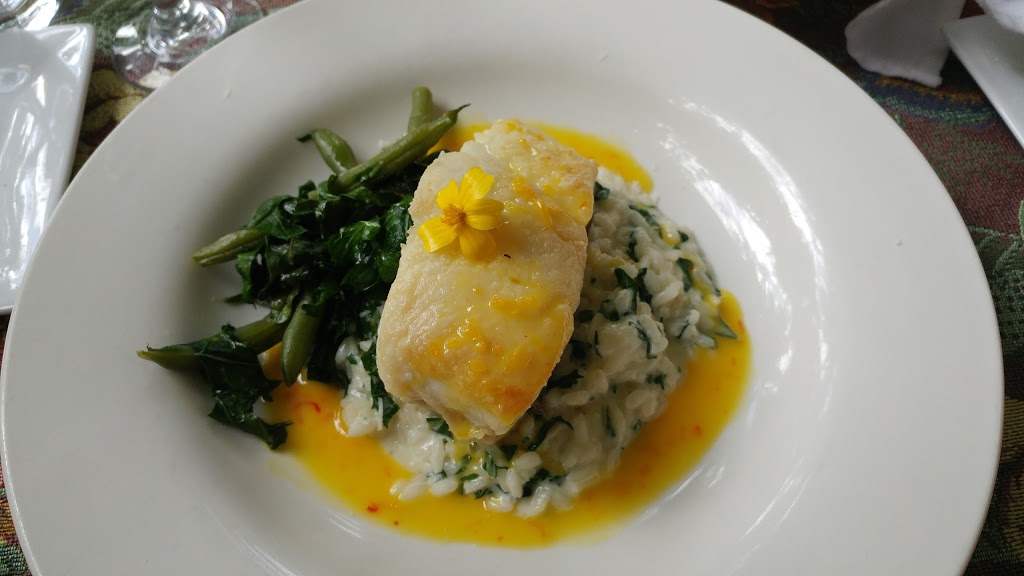 Vinoteca on Vineyard | 5039 Marshall Rd, Cowichan Valley E, BC V9L 5L1, Canada | Phone: (250) 709-2279