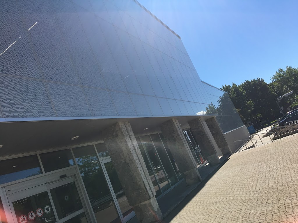Edouard-Rivet Recreation Centre | 11111 Rue Notre-Dame Est, Montréal-Est, QC H1B 2V7, Canada | Phone: (514) 905-2105
