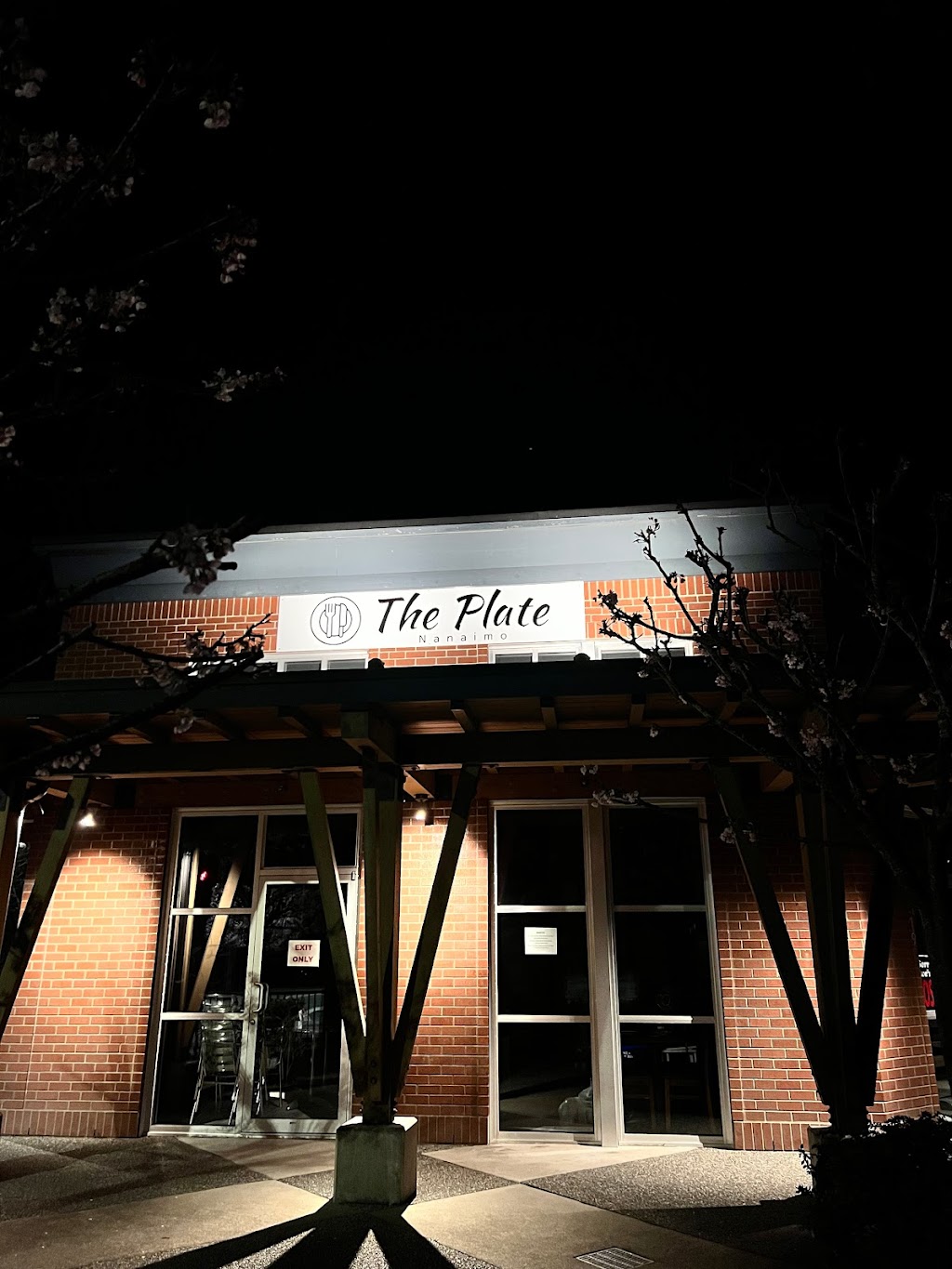 The Plate | 1406 Jingle Pot Rd #19, Nanaimo, BC V9R 0A9, Canada | Phone: (250) 591-8888