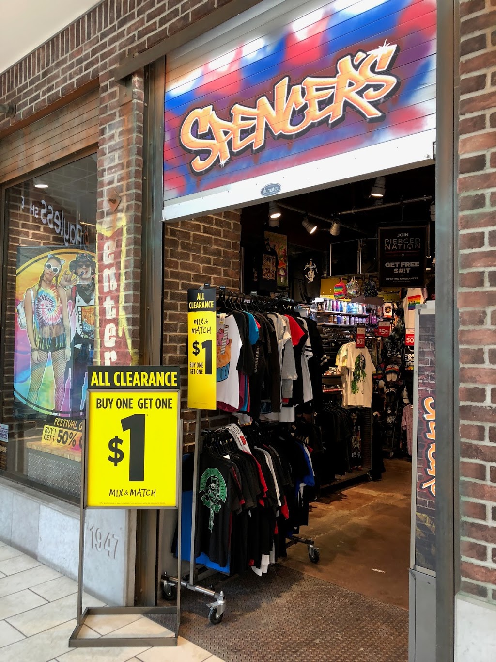 Spencer's - Dufferin Mall, 900 Dufferin St, Toronto, ON M6H 4A9, Canada