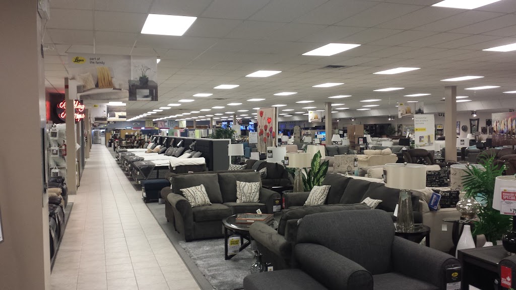 Leons Furniture | 803 Niagara St, Welland, ON L3C 1M4, Canada | Phone: (905) 735-2880