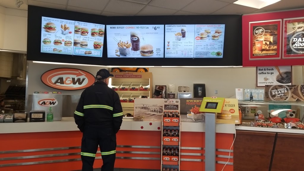A&W Canada | 10 Legend Ct, Ancaster, ON L9K 1J3, Canada | Phone: (905) 304-6582