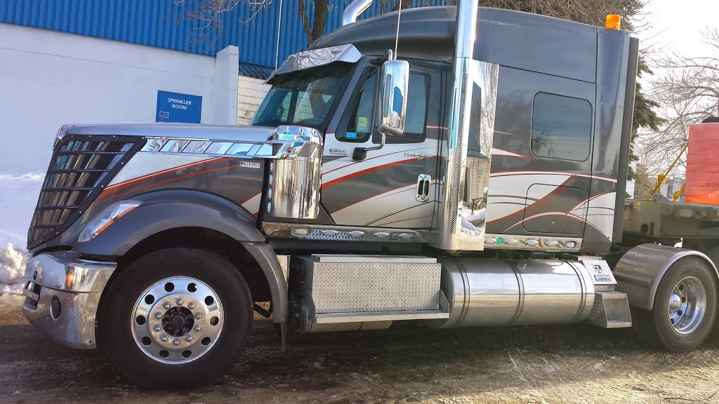 Bucky Trucking | 16636 117 Ave NW, Edmonton, AB T5M 3W2, Canada | Phone: (780) 457-3265