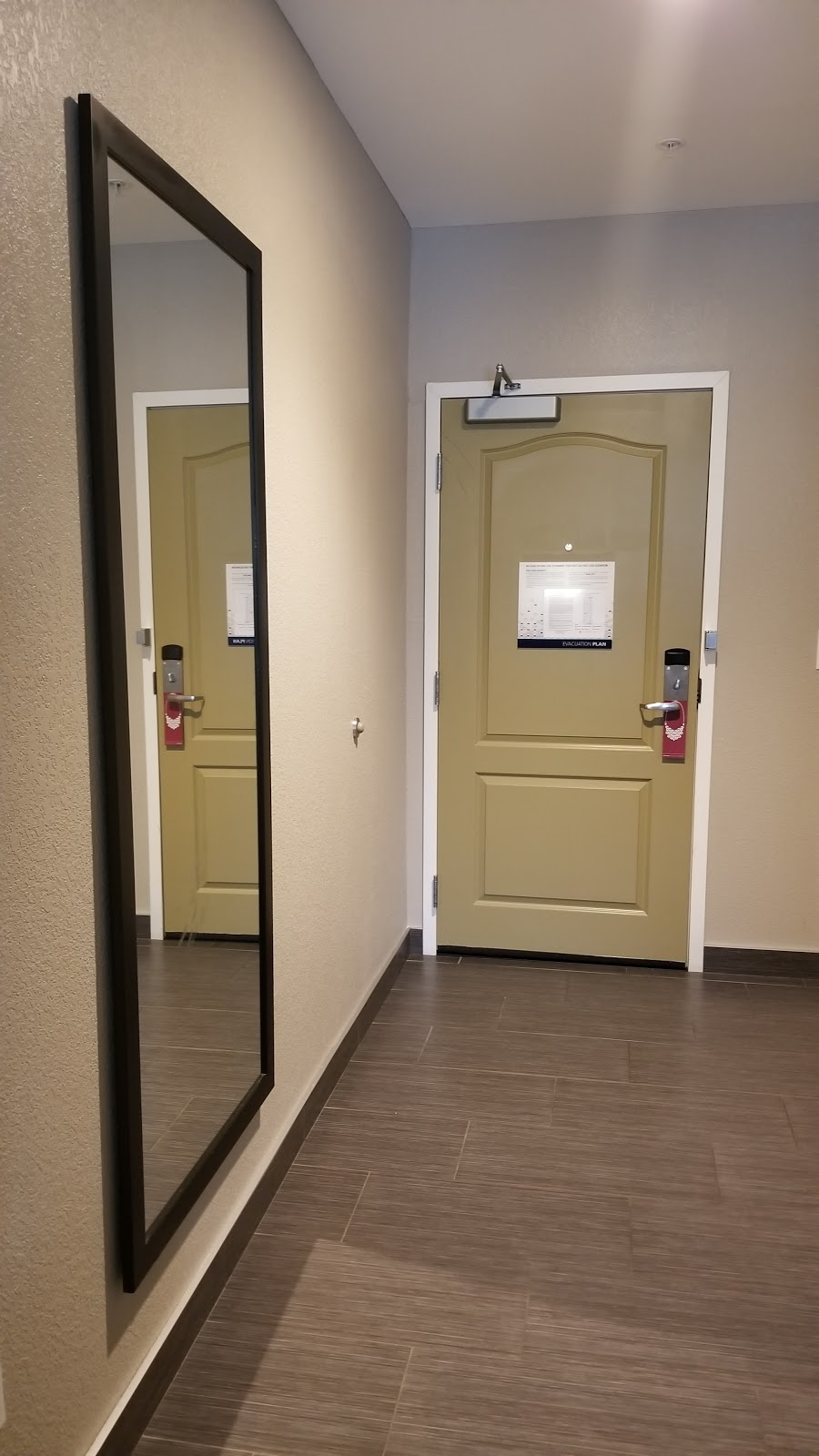 Hampton Inn Niagara Falls/Blvd | 6501 Niagara Falls Blvd, Niagara Falls, NY 14304, USA | Phone: (716) 283-0601
