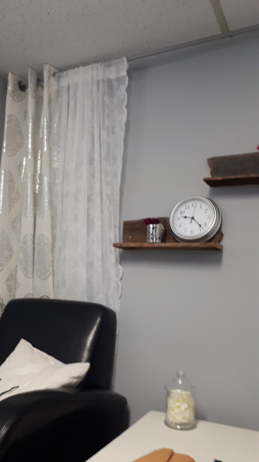 [w] esthetics | 72 Prince Ave W, Renfrew, ON K7V 4G1, Canada | Phone: (613) 432-8986