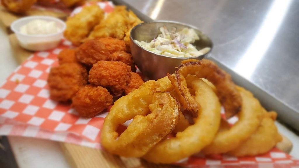 Fresh Kennys Casual Eats | 111 Jubilee St, Duncan, BC V9L 1W6, Canada | Phone: (778) 422-3000