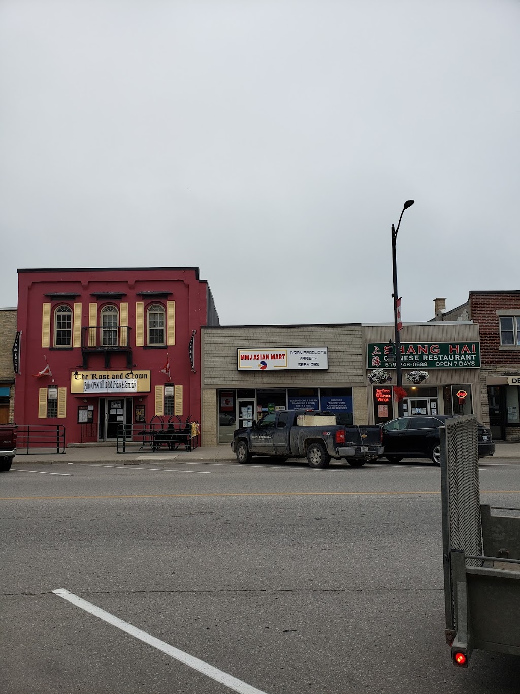 MMJ Asian Mart | 32 Ontario Rd, Mitchell, ON N0K 1N0, Canada | Phone: (519) 801-5445